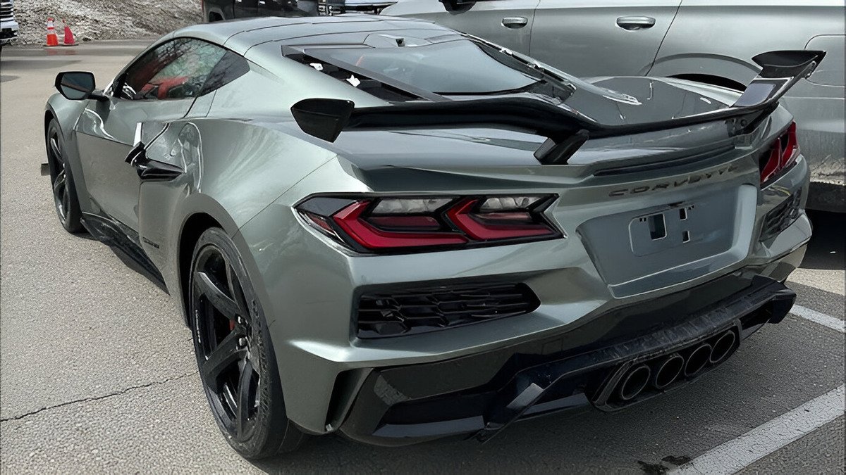 2026 Dodge Challenger Hellcat SRT