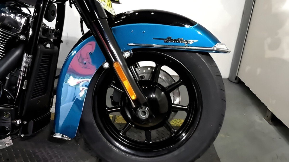 2026 Harley-Davidson Heritage Classic Cruiser FLHC