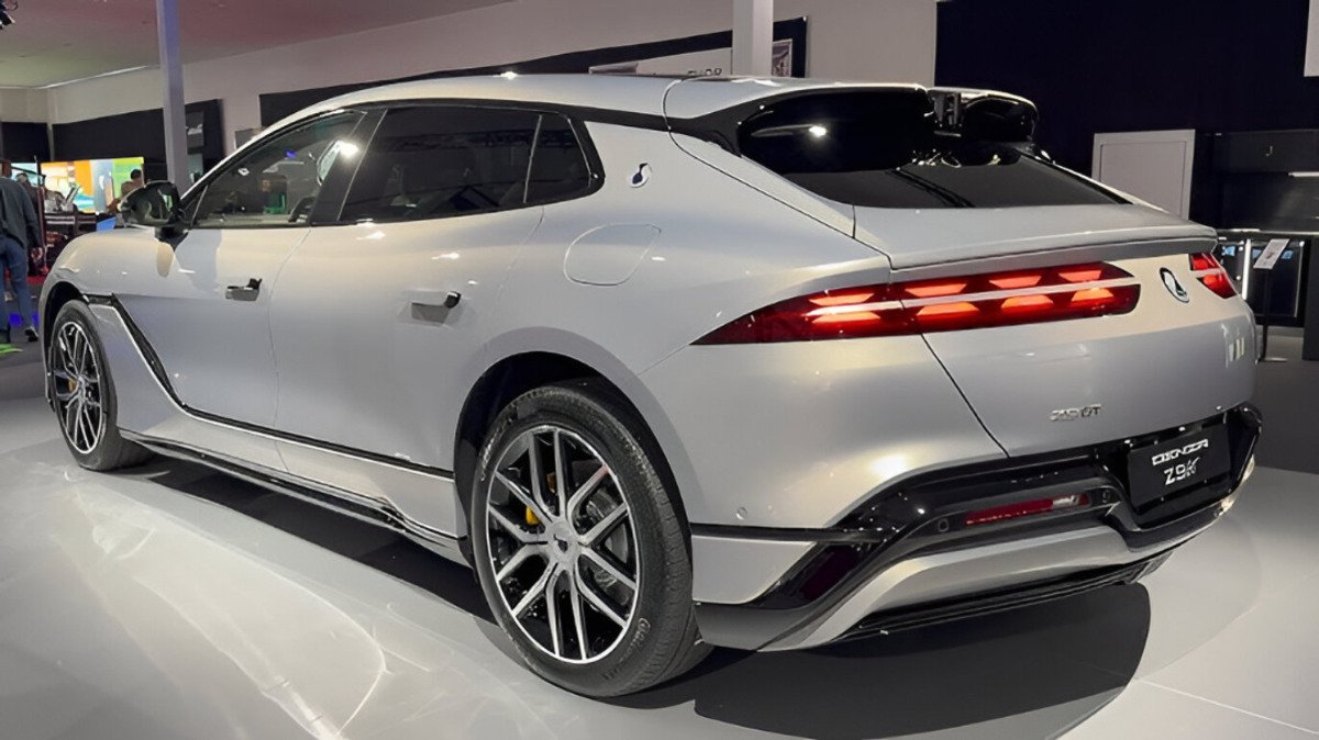 BYD Denza Z9 GT 800V EV