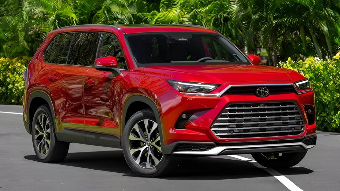 New look Toyota Kluger Hybrid